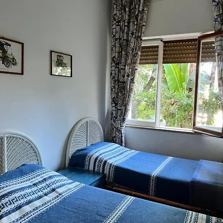 Casa Mirtina Sea House